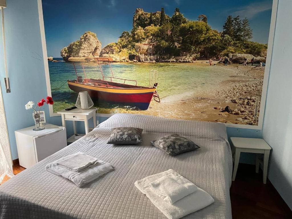Locami Holiday&Rooms Jolanda Suite CTA Exterior foto