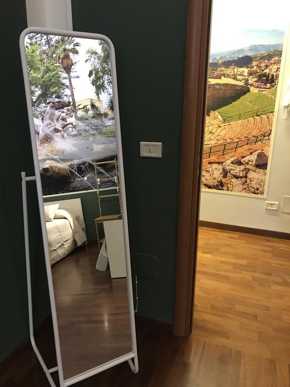 Locami Holiday&Rooms Jolanda Suite CTA Exterior foto