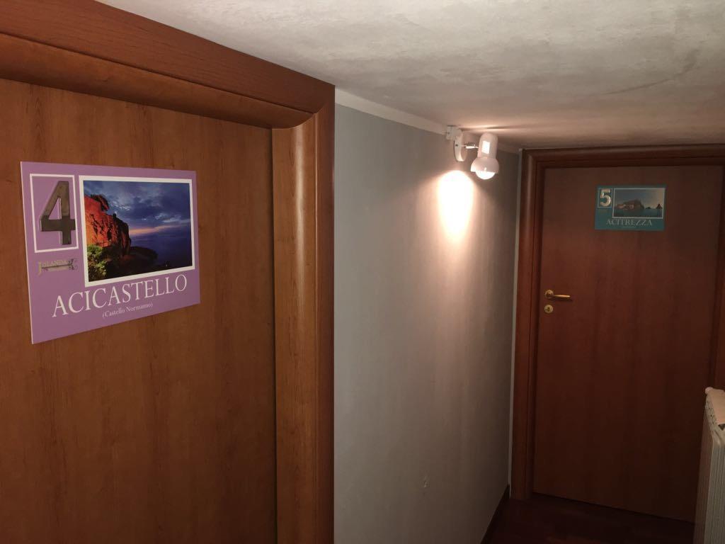 Locami Holiday&Rooms Jolanda Suite CTA Exterior foto
